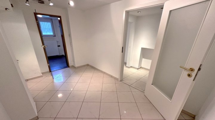 3- Familien Stadthaus 1.OG+2.OG vermietet