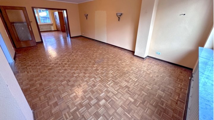 3- Familien Stadthaus 1.OG+2.OG vermietet