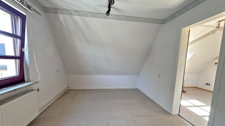 DU- Buchholz DHH in bester Lage mit viel Platz