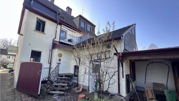 DU- Buchholz DHH in bester Lage mit viel Platz