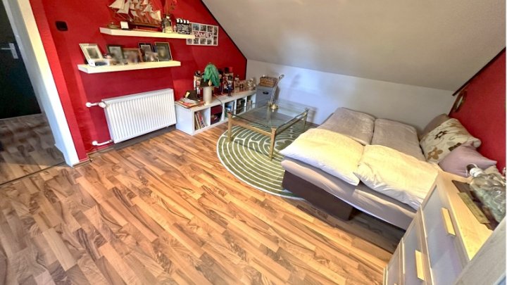 Einfamilenhaus mit traumhaftem Garten **freiwerdend**