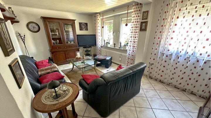 Einfamilenhaus mit traumhaftem Garten **freiwerdend**