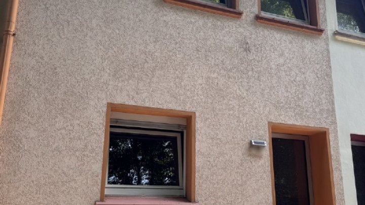 VERKAUFT !!!!DU- Süd kleines Reihenhaus mit schönem Garten für den Handwerker