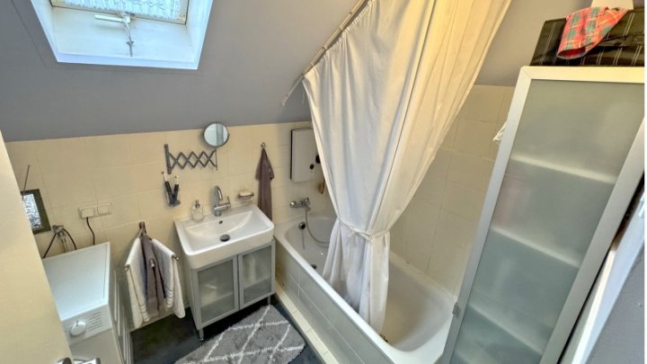 DHH  mit Anbaupotenzial und neuer Wärmepumpe