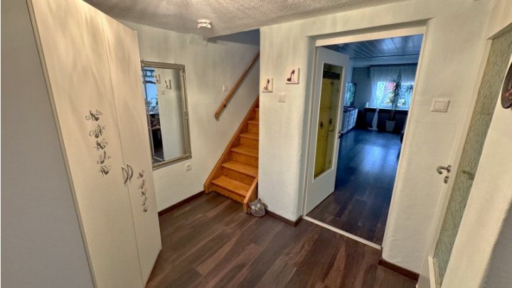 DHH  mit Anbaupotenzial und neuer Wärmepumpe