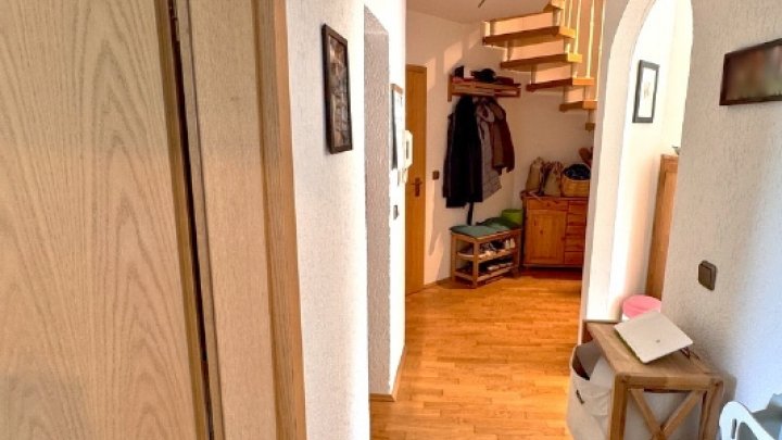Maisonette Wohnung mit Garagenstellplatz